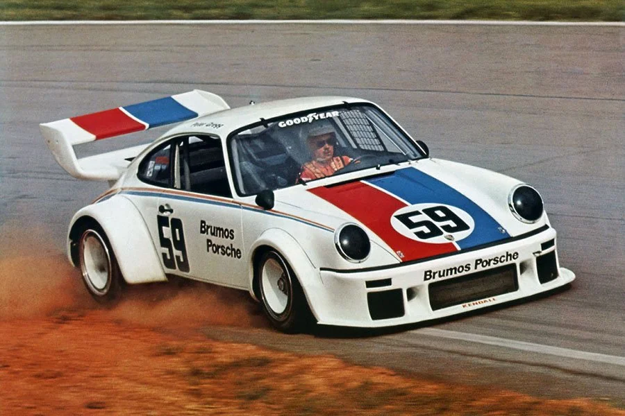 木工　オールドスポーツカー Porsche 934/5 chassis 9307700952 — Supercar Nostalgia